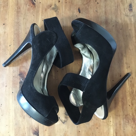 DONATED - Picture 2 of 6